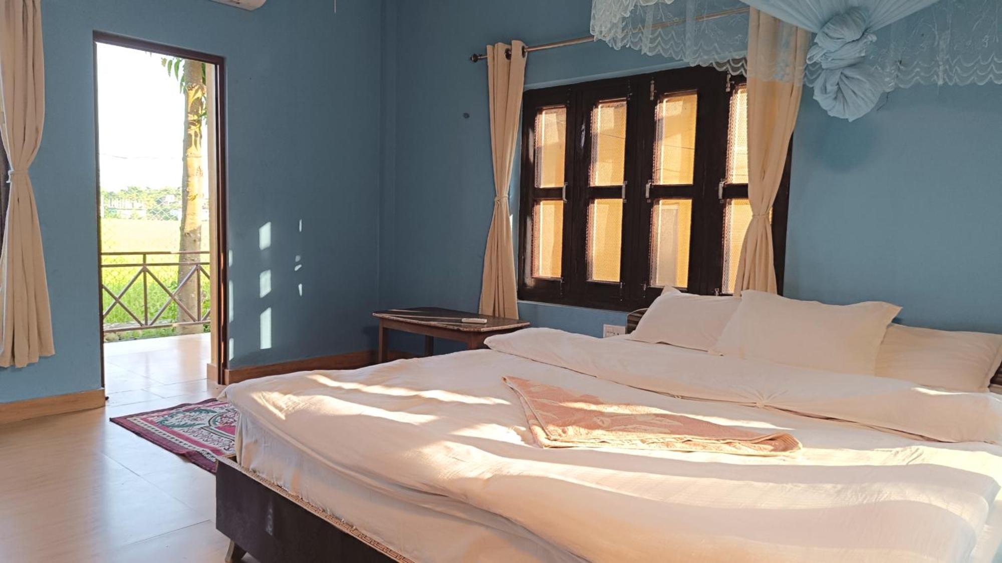 Mr. B'S Place Bardiya Δωμάτιο φωτογραφία